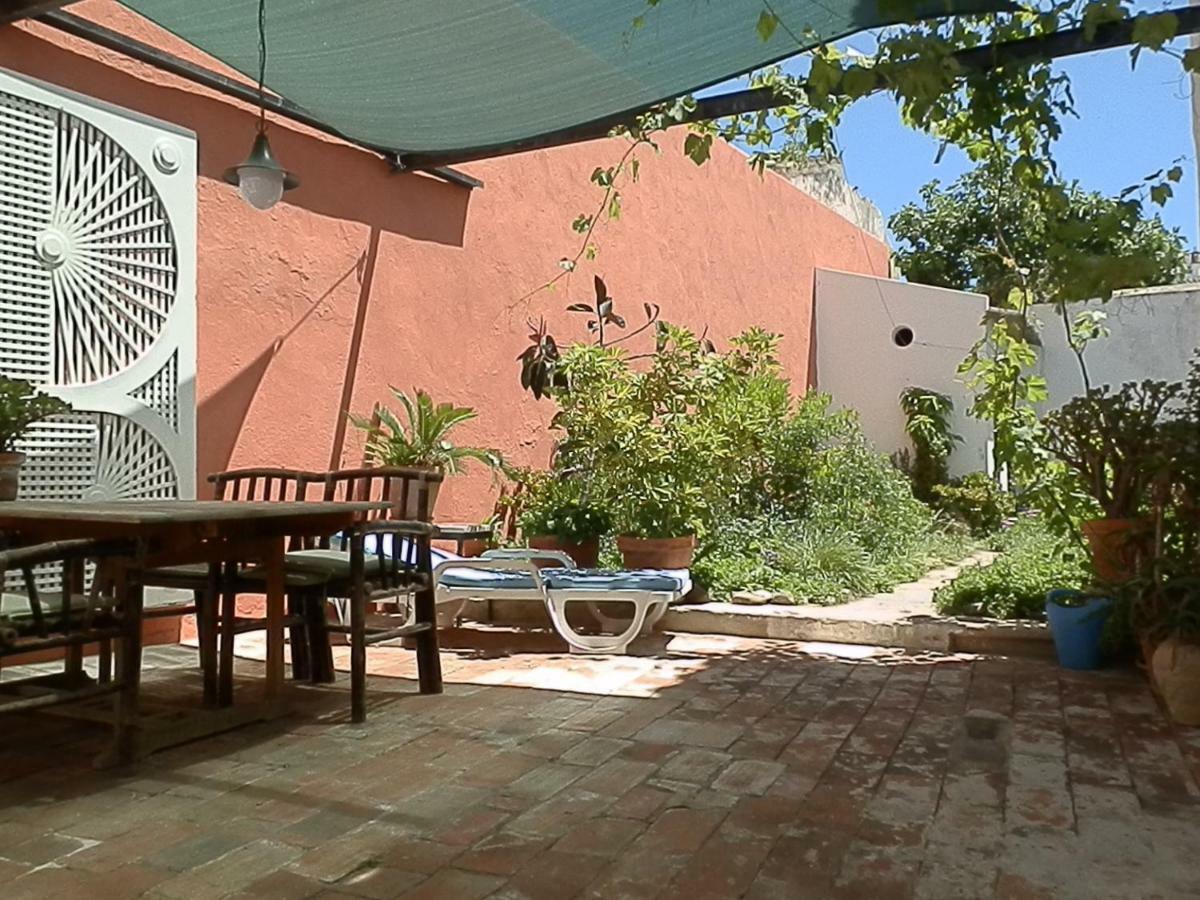 Tavira Townhome With Private Garden Exterior photo